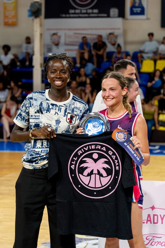 Joueuses récompensées au Lady's Game du All Riviera Game